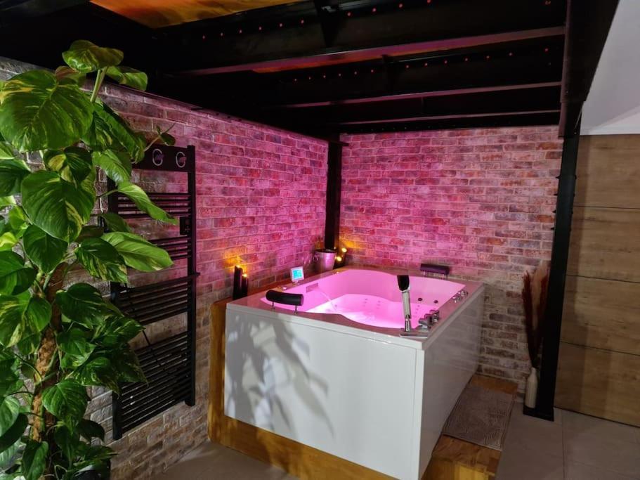 Au Spa De Llea Suite Retro Awinion Zewnętrze zdjęcie
